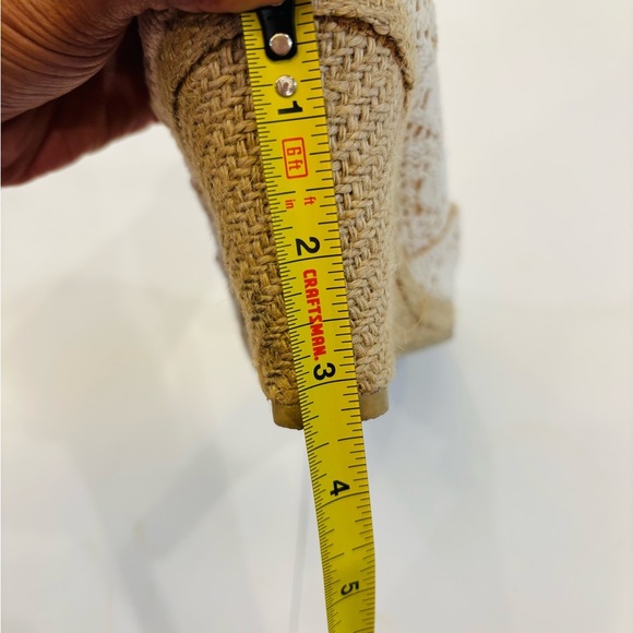 Madden Girl Cream Crochet Wedge Shoes size 8 - Picture 9 of 12